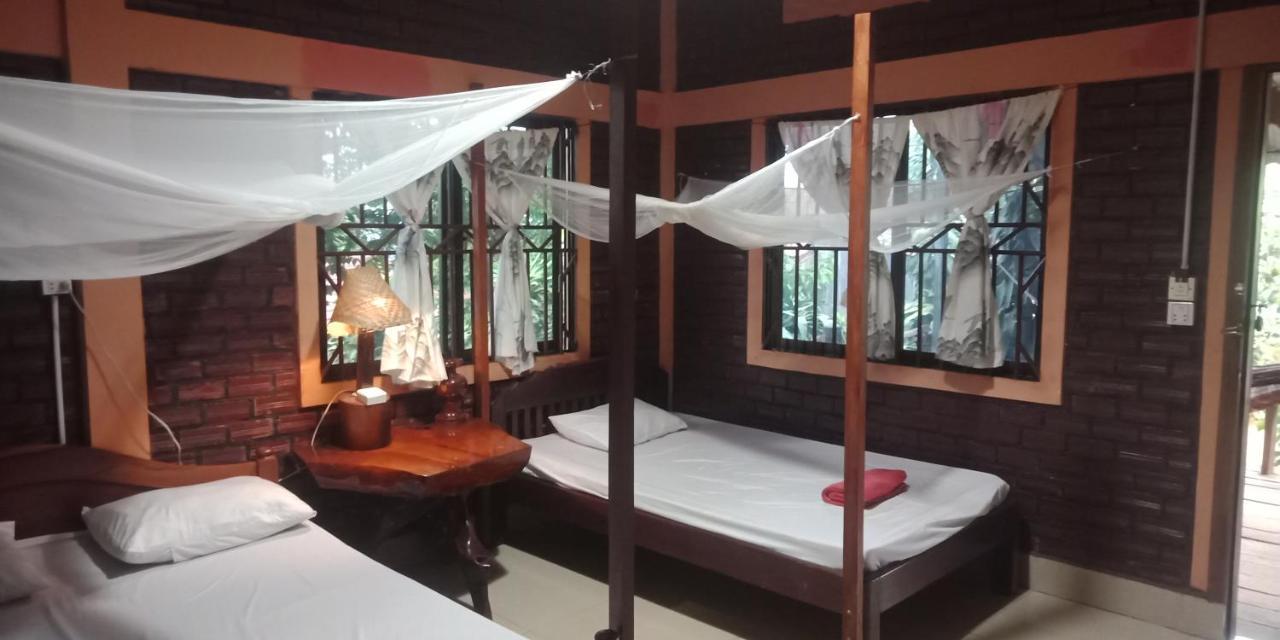 Appartement Familyhouse & Trekking à Banlung Extérieur photo