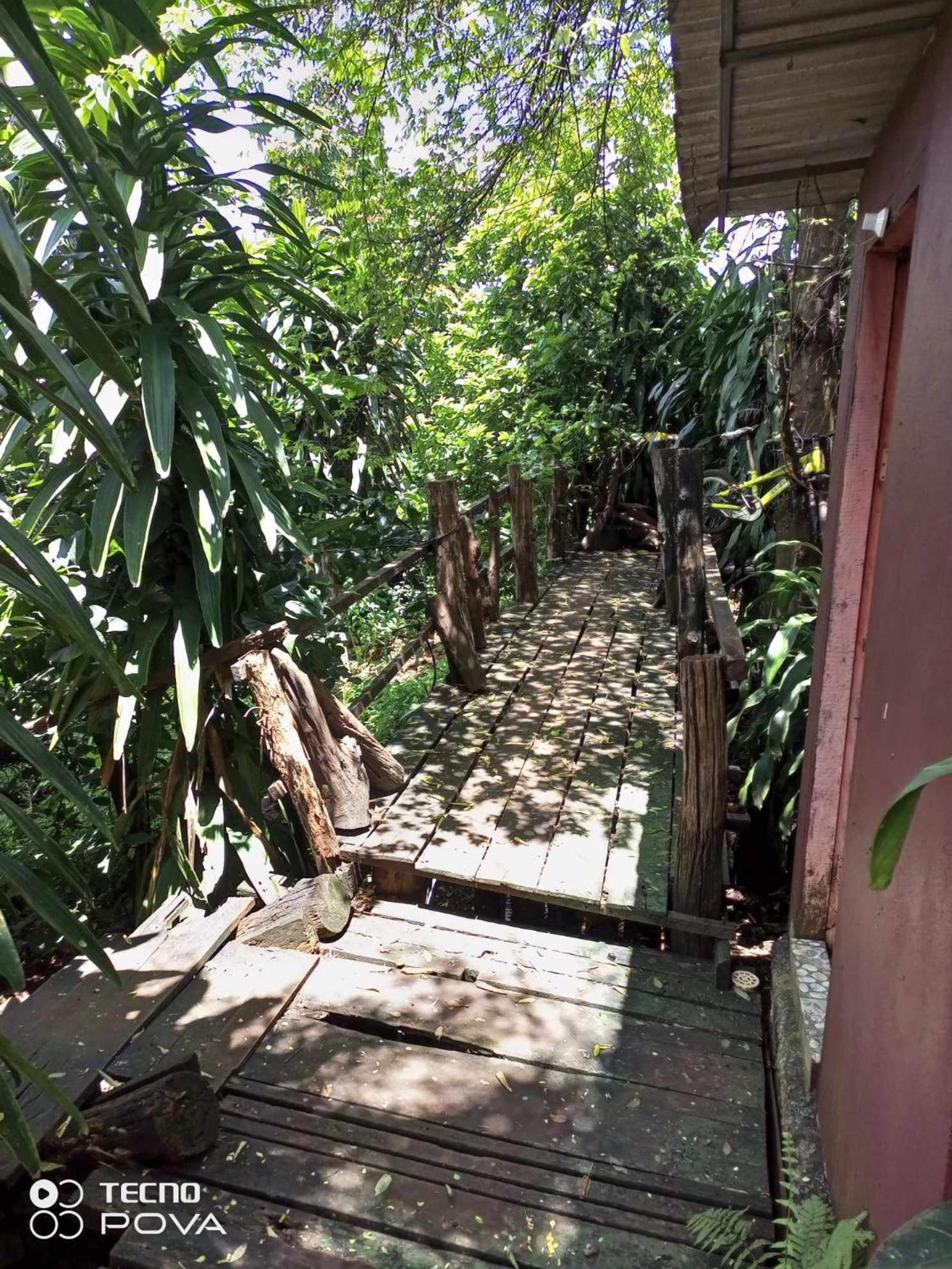 Appartement Familyhouse & Trekking à Banlung Extérieur photo