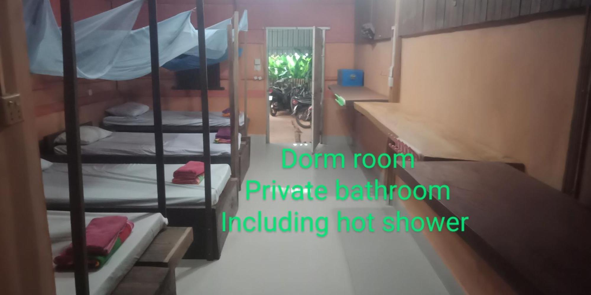 Appartement Familyhouse & Trekking à Banlung Extérieur photo
