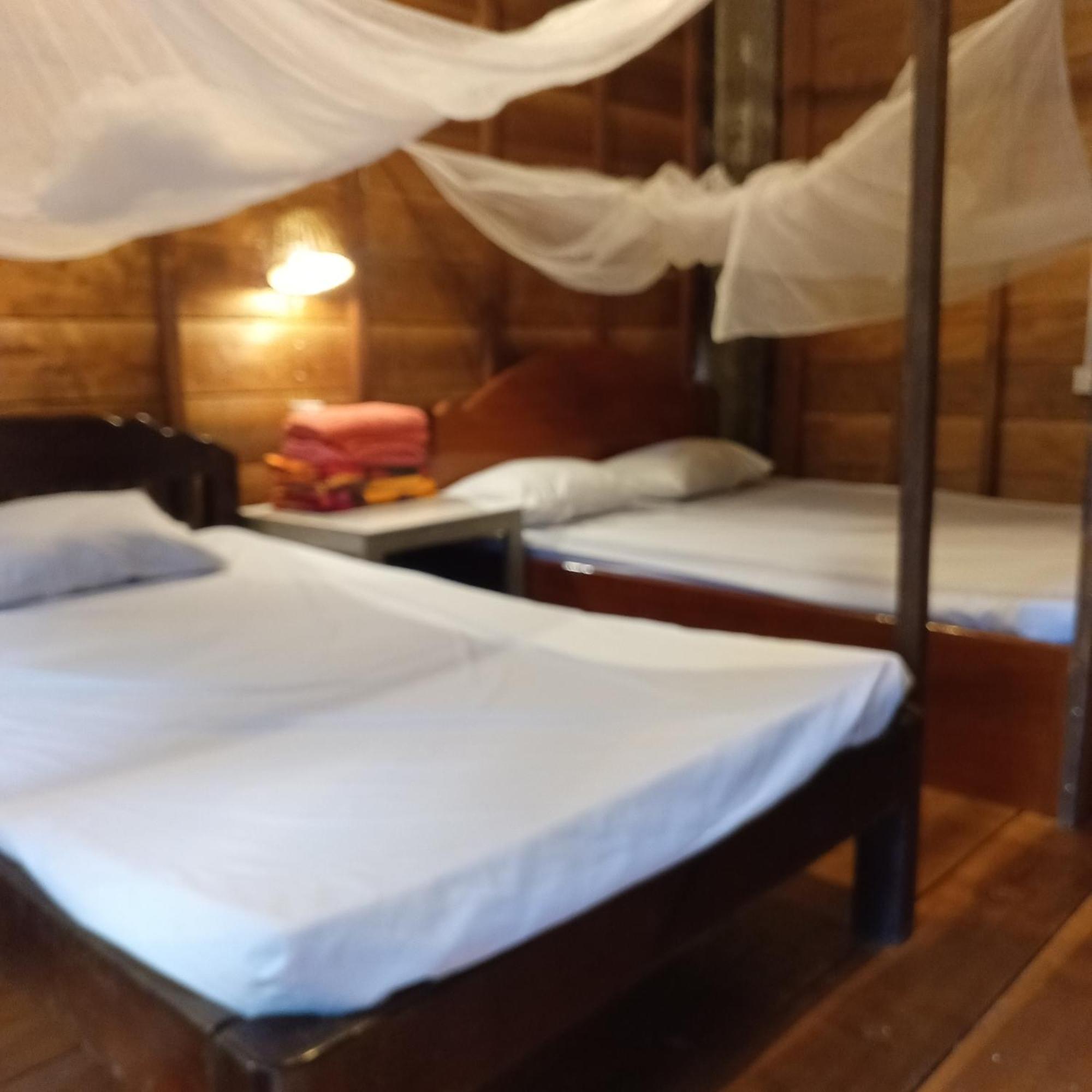 Appartement Familyhouse & Trekking à Banlung Chambre photo